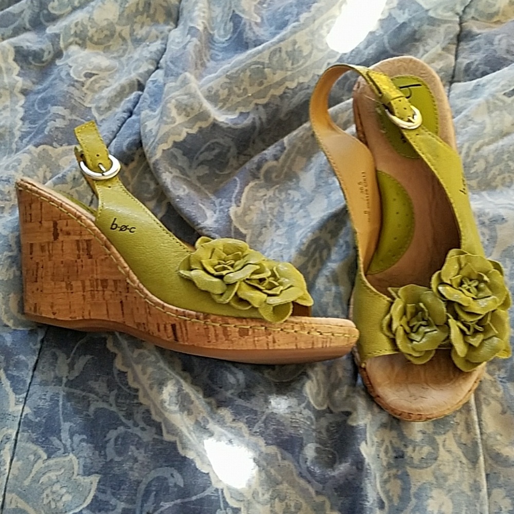 b.o.c. sandals - Picture 2 of 3